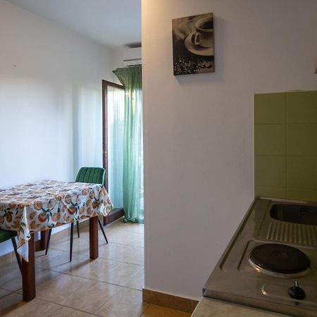 Apartments Gaja Green Ap Sveti Filip i Jakov Zewnętrze zdjęcie